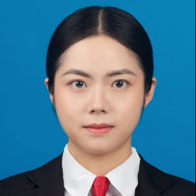 何焱