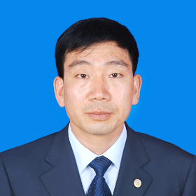 杨航